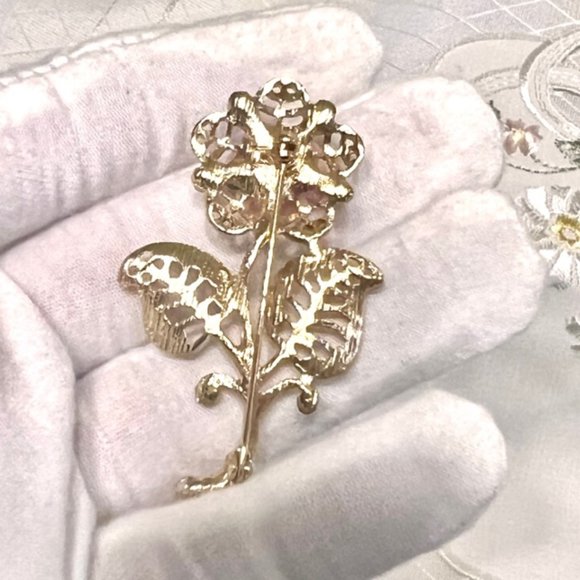 1928 Brand Gold Bridal Wedding Brooch, Vintage Floral Brooches, Bridal Jewelry - Picture 10 of 10